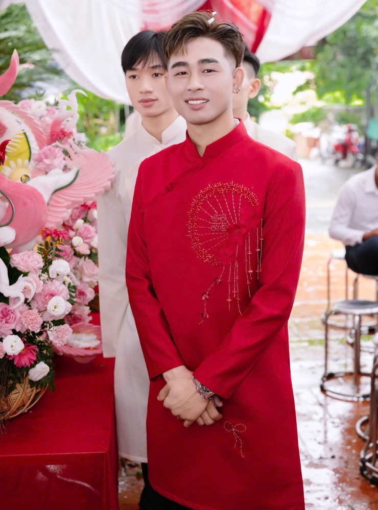 Groom