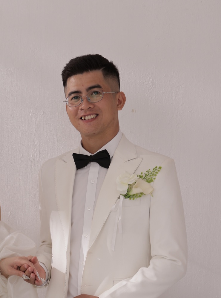 Groom