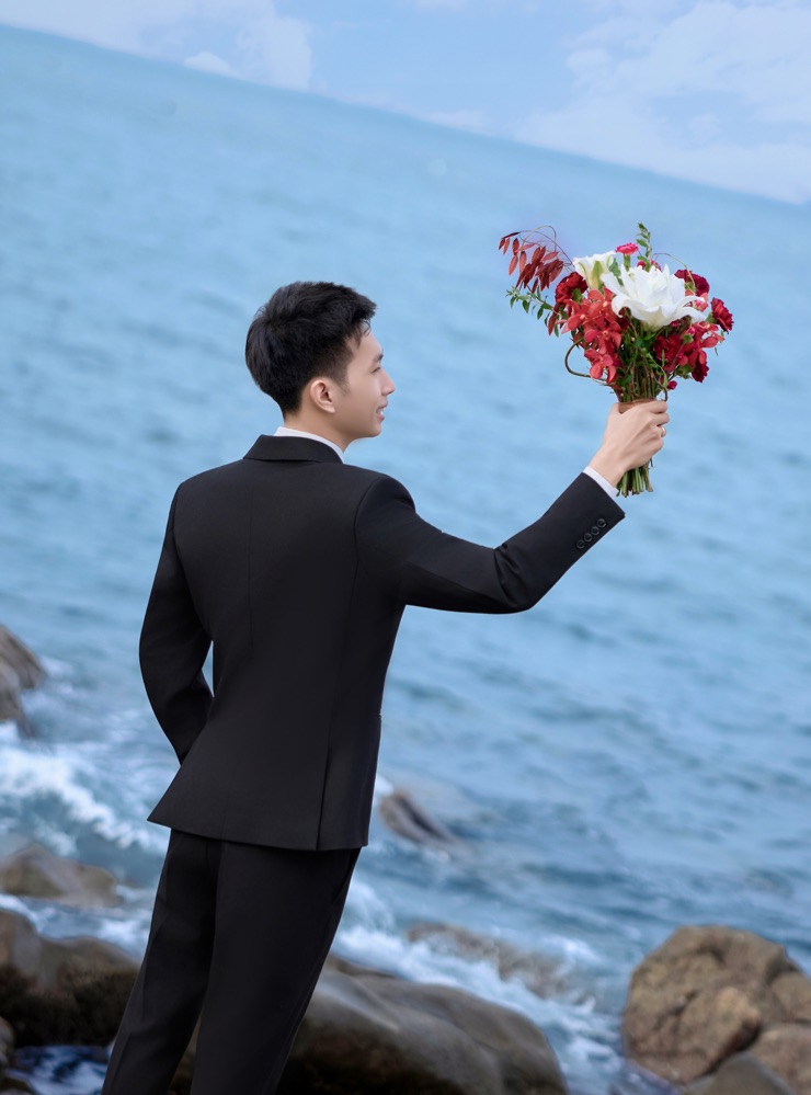 Groom