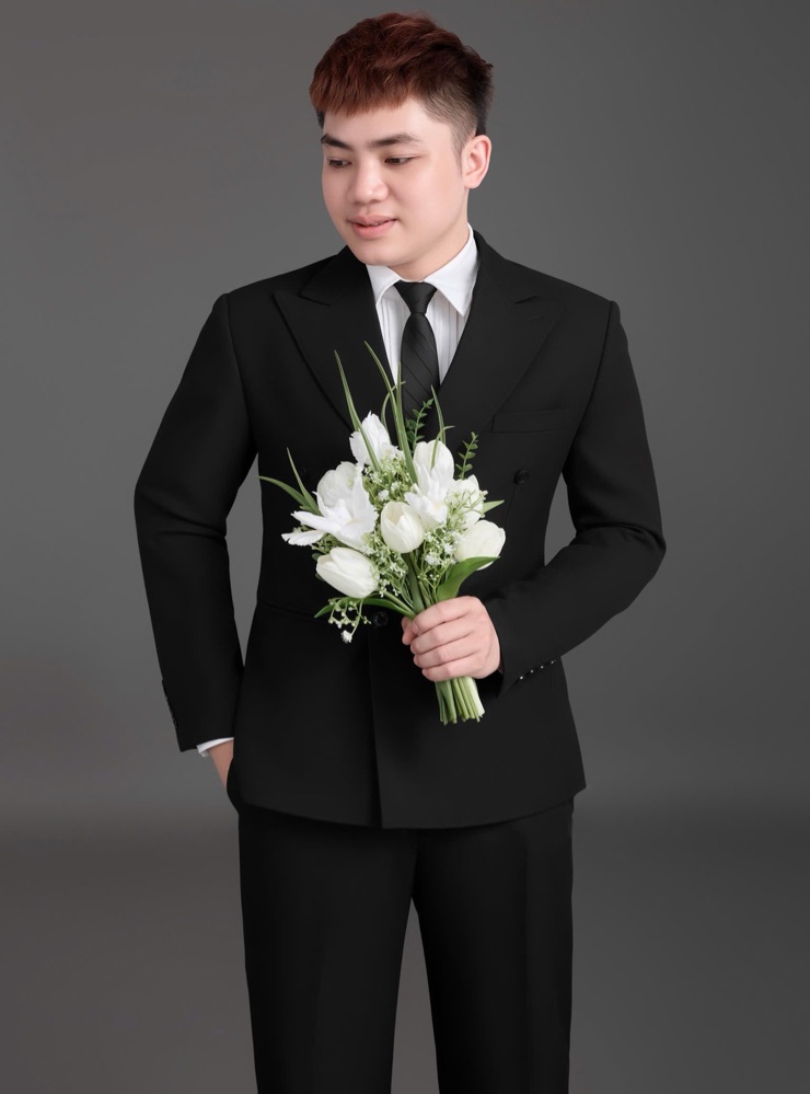 Groom