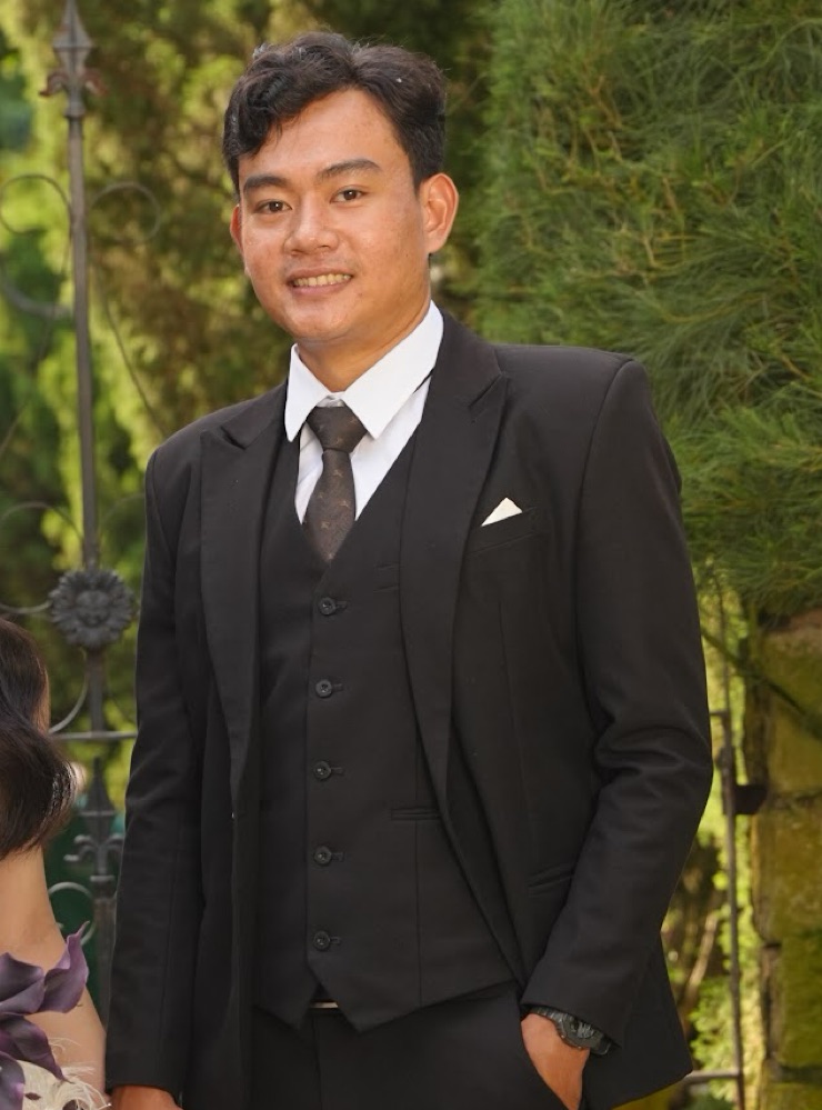 Groom