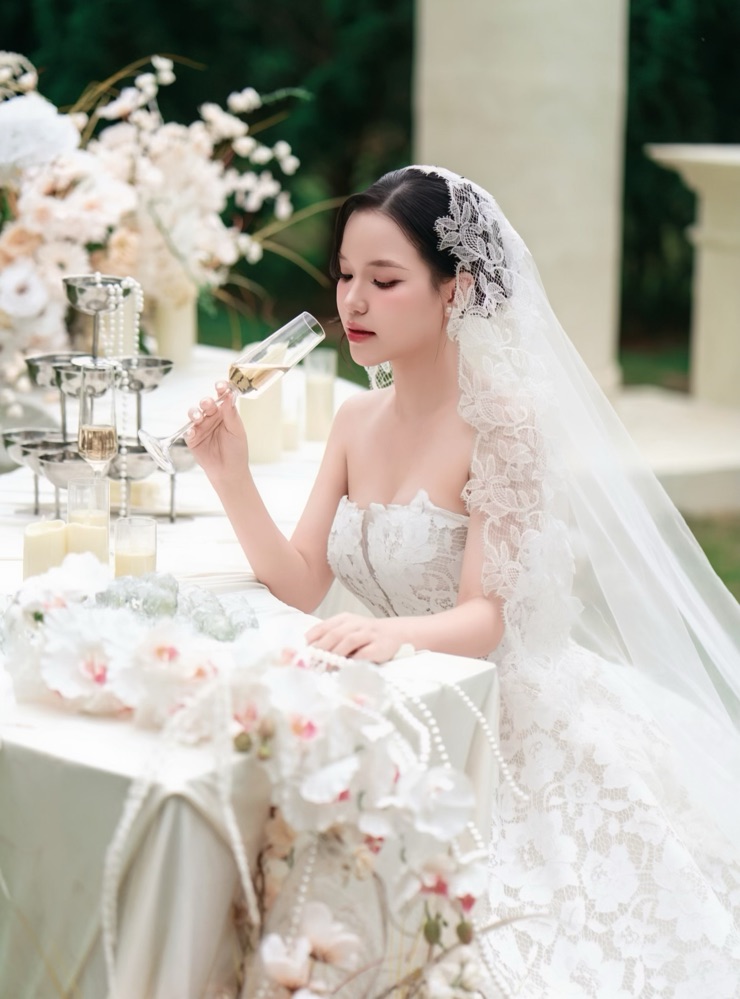 Bride