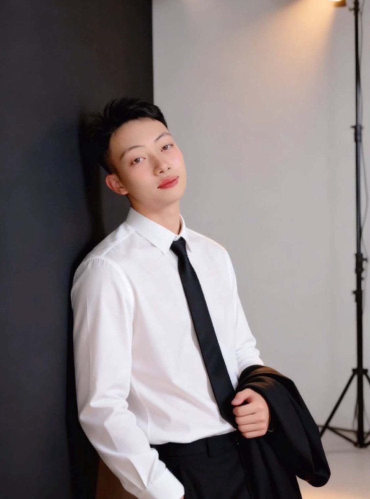 Groom