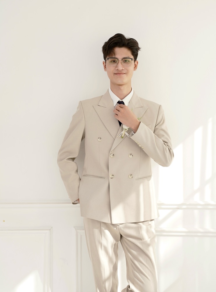 Groom