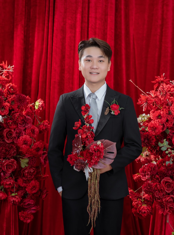 Groom