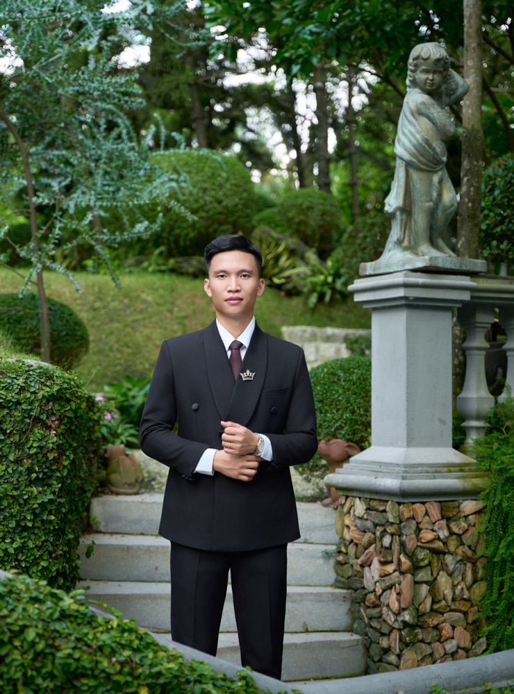 Groom