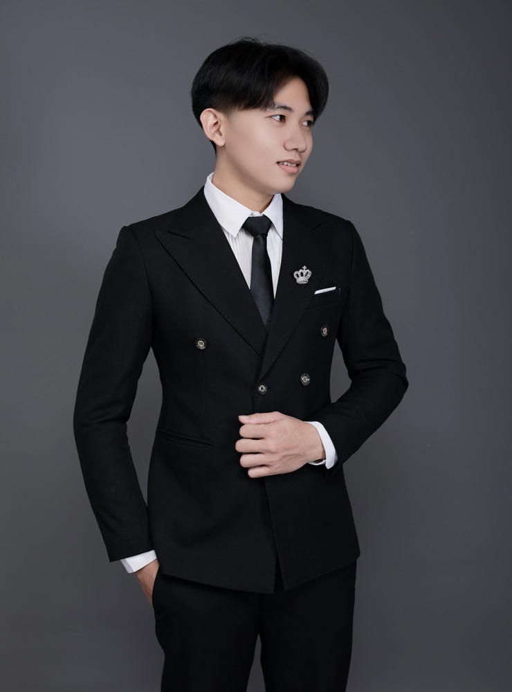 Groom