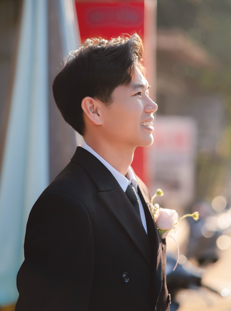 Groom