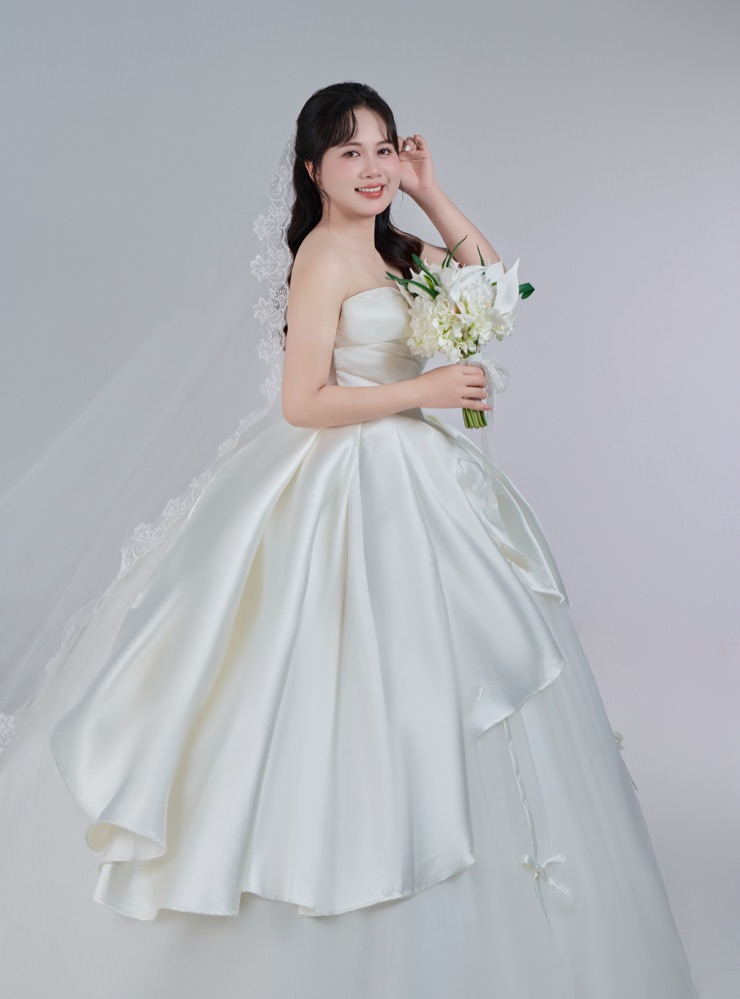 Bride