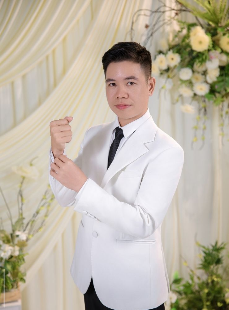 Groom
