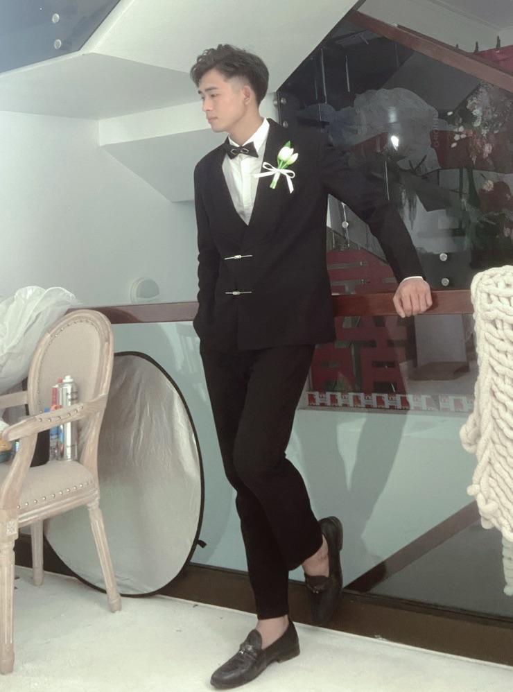 Groom