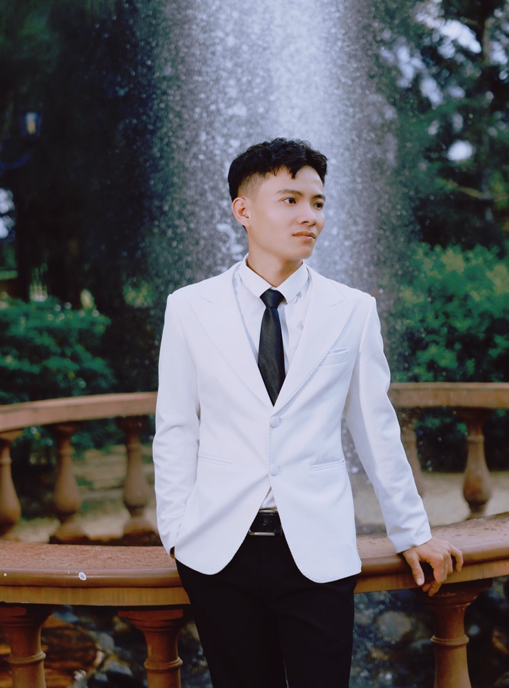 Groom
