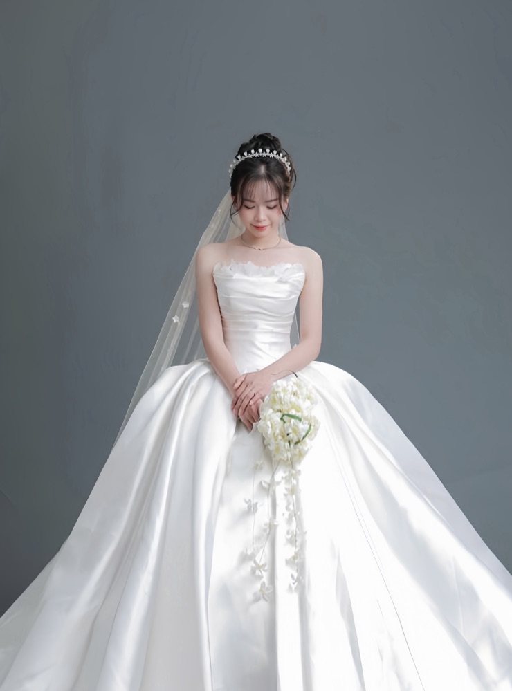 Bride
