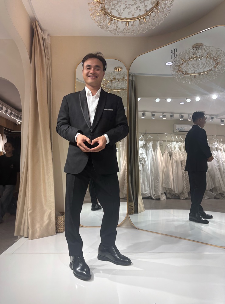Groom