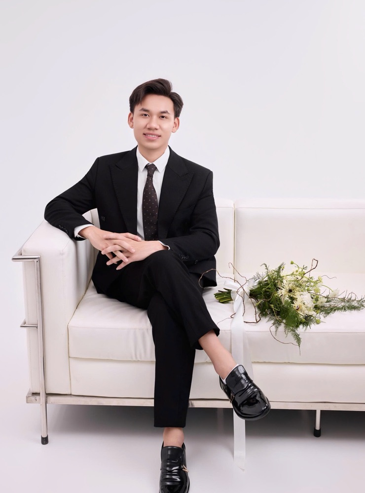 Groom