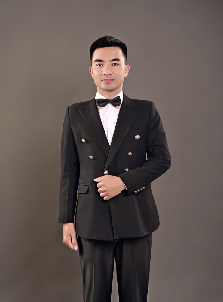 Groom
