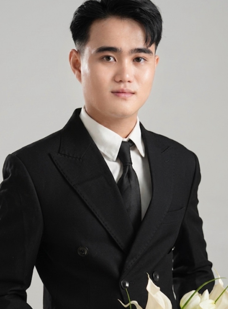 Groom