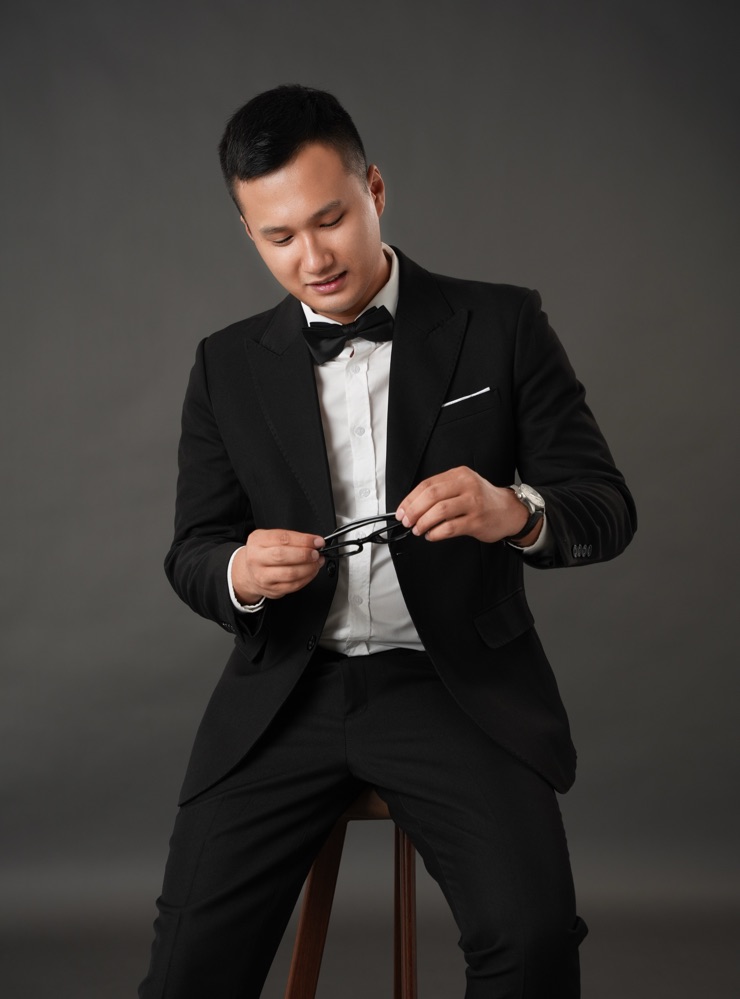 Groom