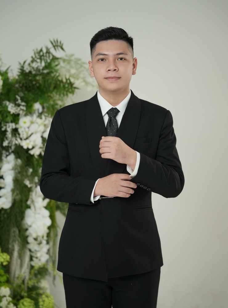 Groom