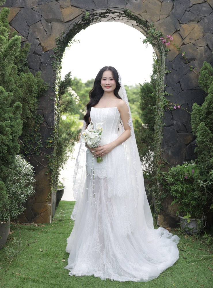 Bride