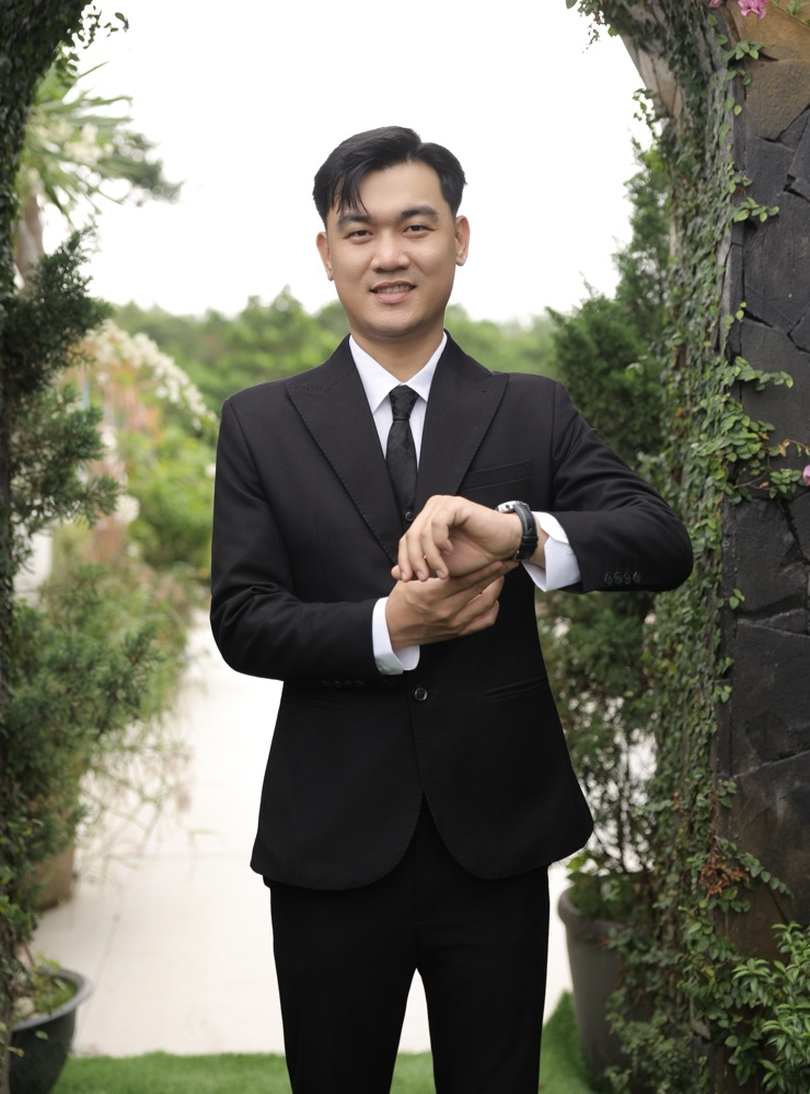 Groom