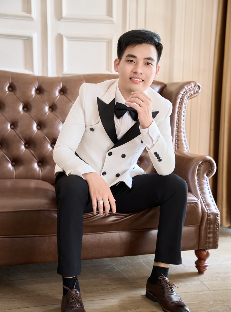 Groom