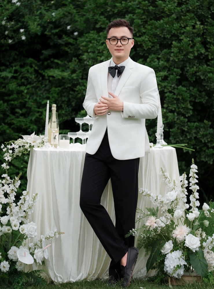 Groom