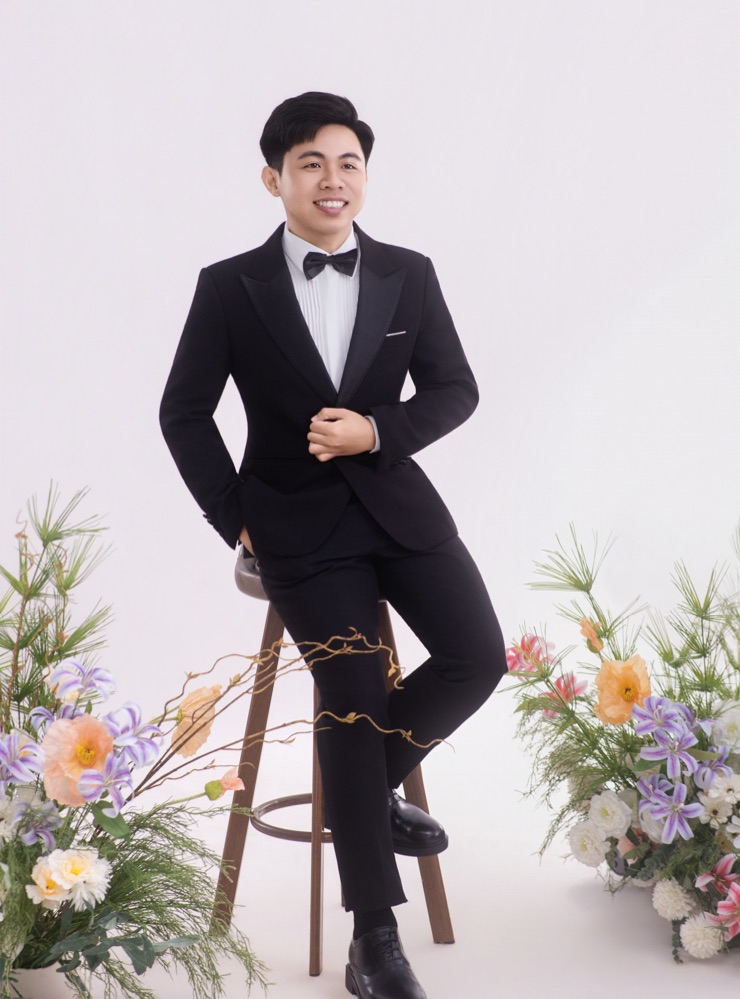 Groom
