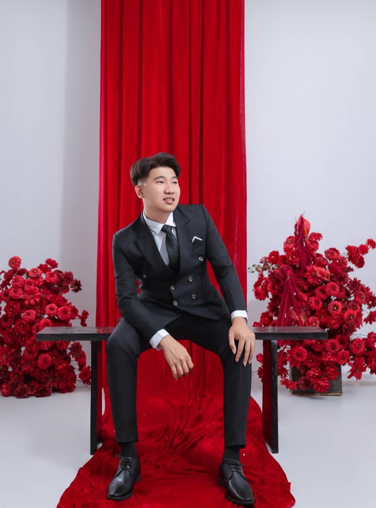 Groom
