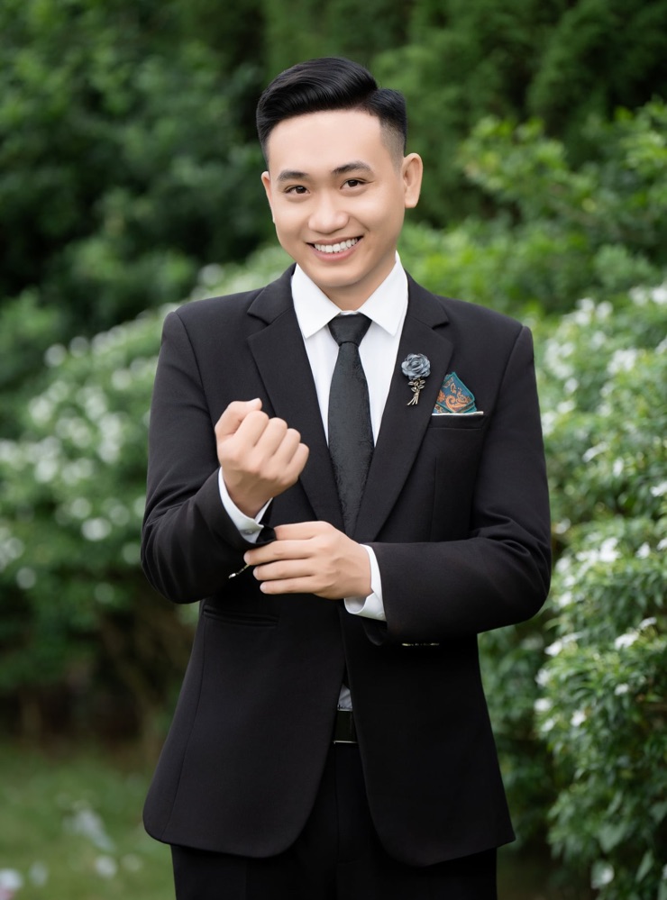 Groom