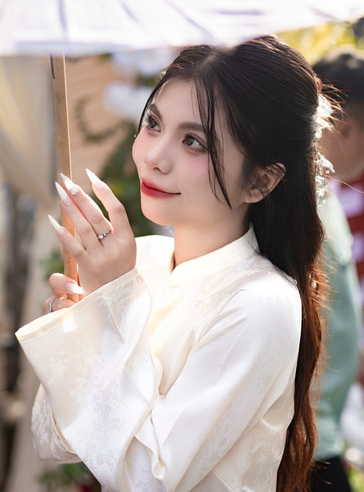 Bride
