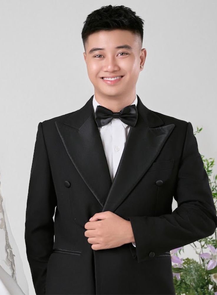 Groom