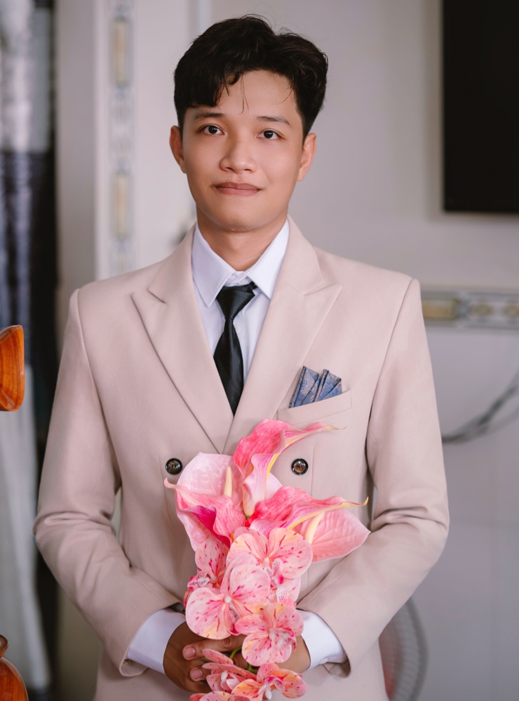 Groom