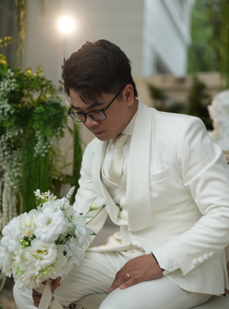 Groom