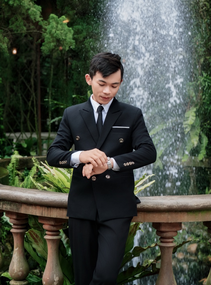 Groom