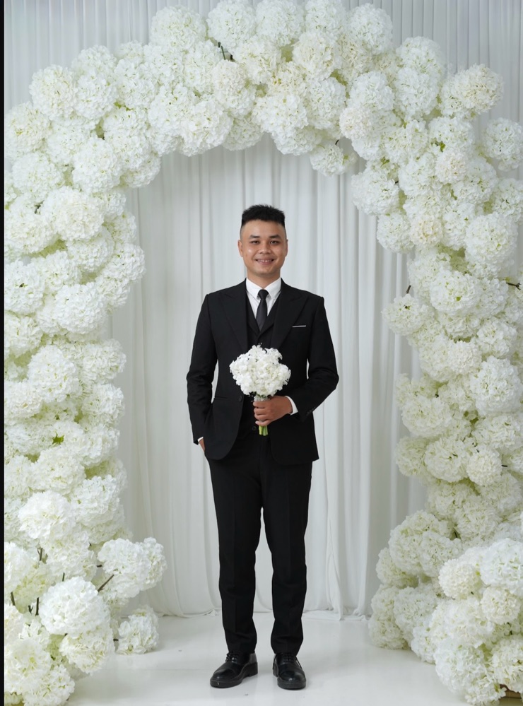 Groom