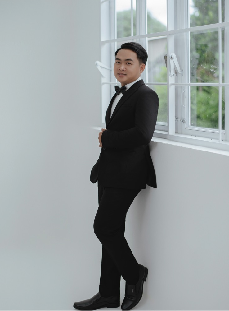 Groom