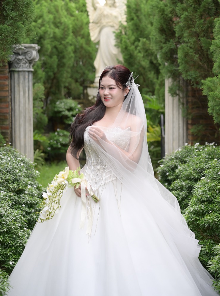 Bride