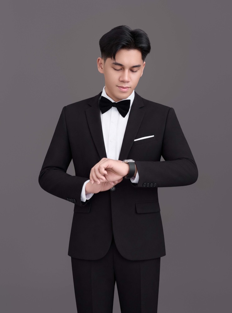 Groom