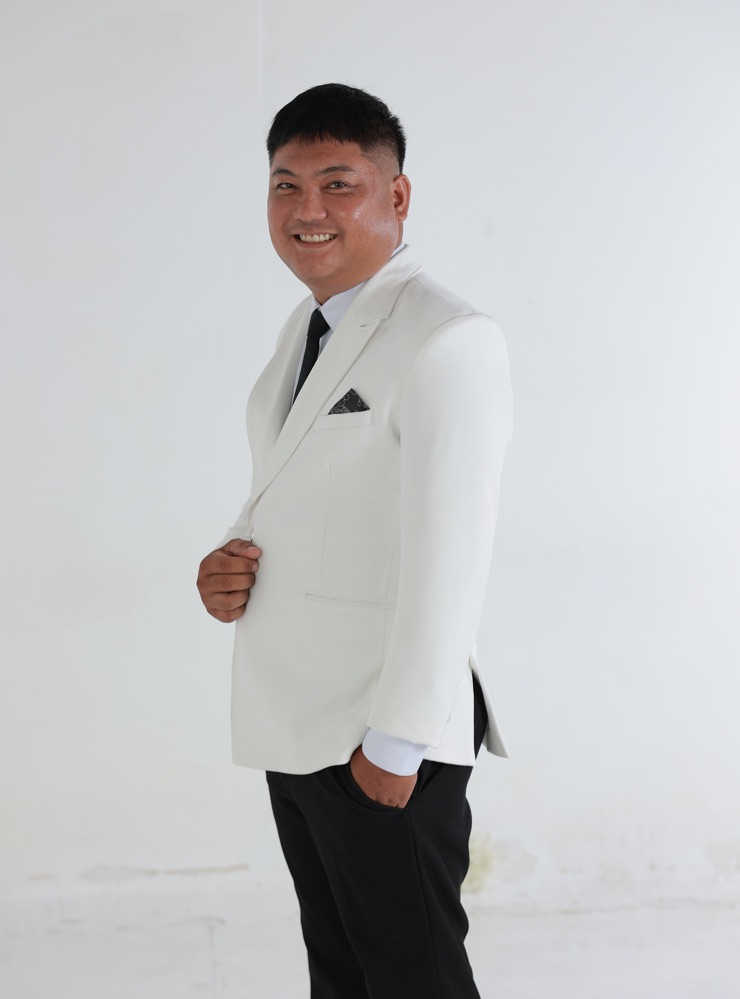 Groom
