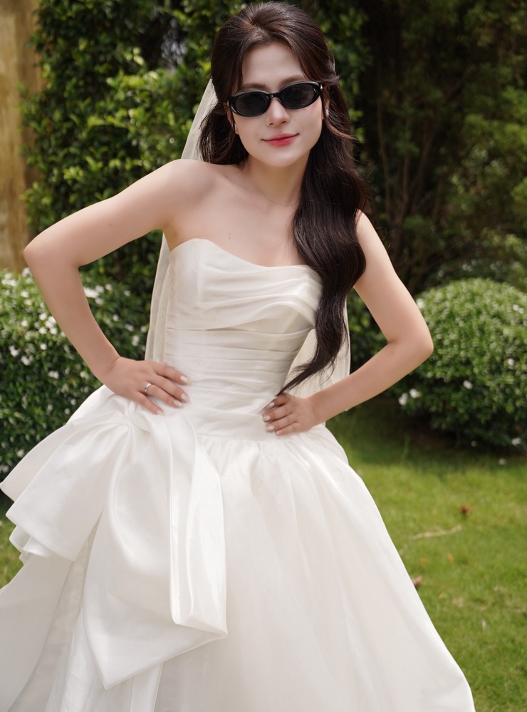 Bride