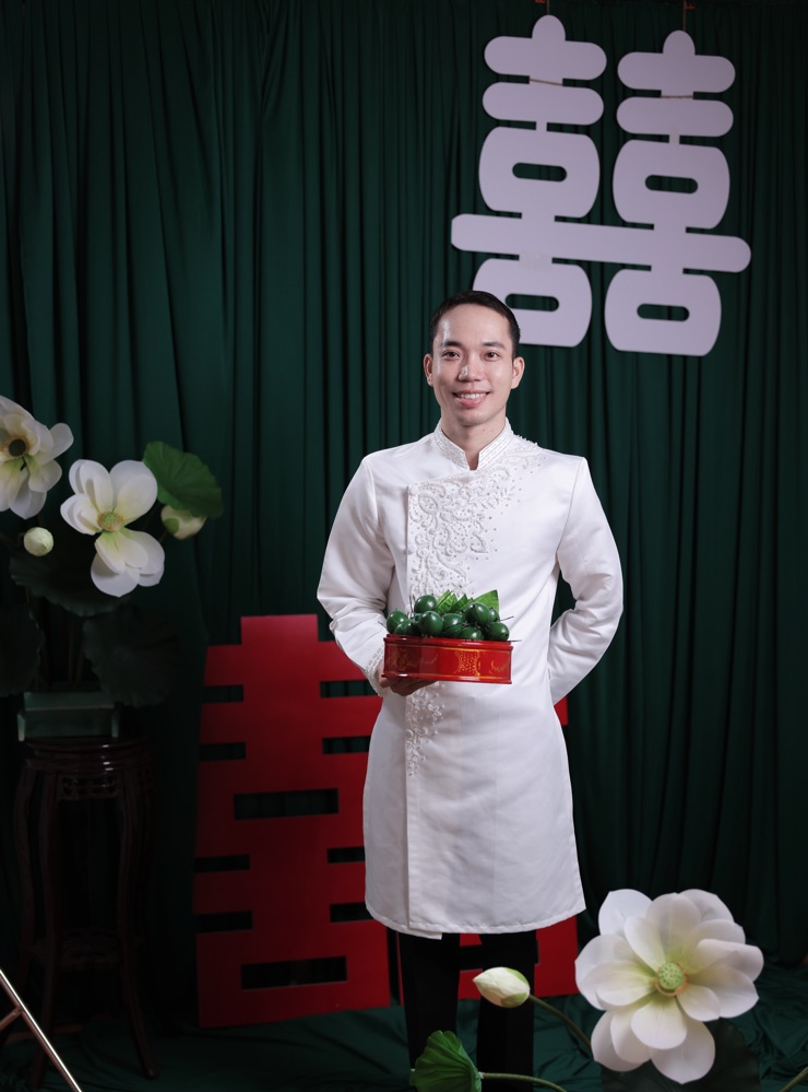 Groom