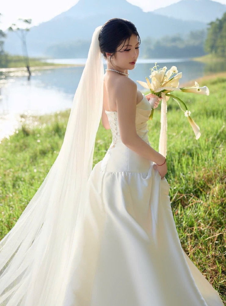 Bride