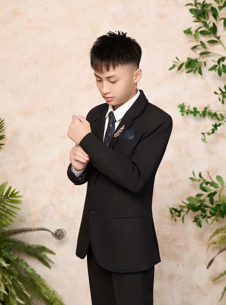 Groom