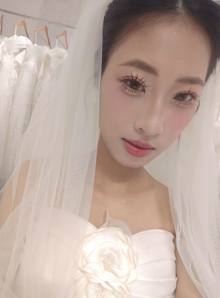 Bride