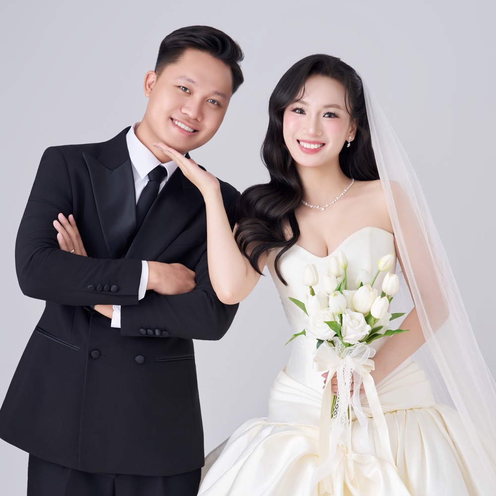 Tiến Mạnh & Thuỳ Linh