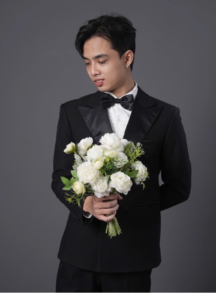 Groom