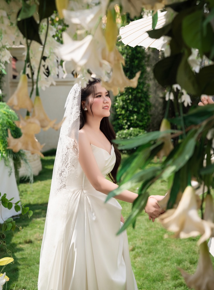 Bride