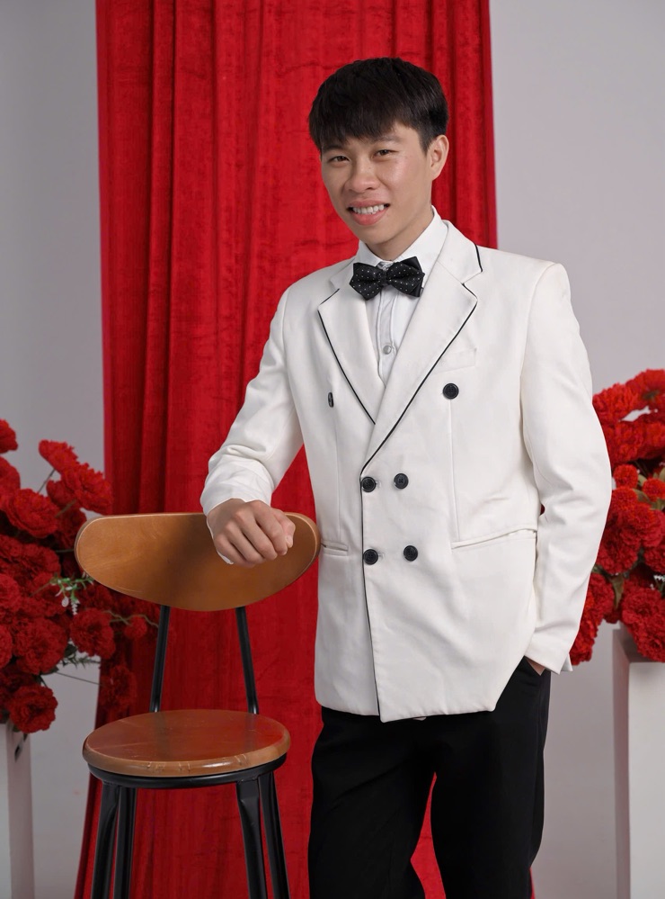 Groom