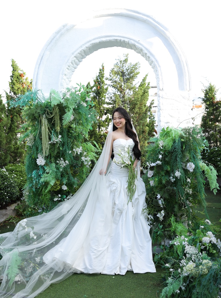 Bride